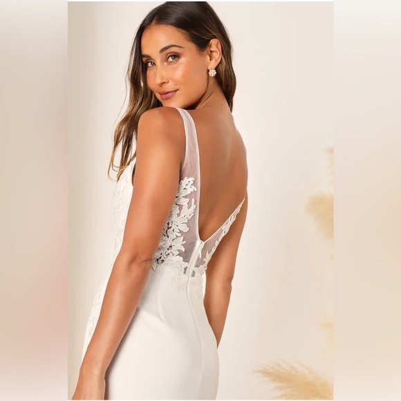 NWOT Lulu Precious Promise White Satin Embroidered Lace Mermaid Maxi Dress - Picture 2 of 7